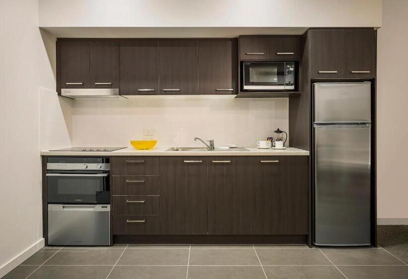 آپارتمان 2 خوابه, Quest King William South