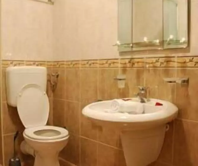 آپارتمان 1 خوابه, Sun Village Apartments