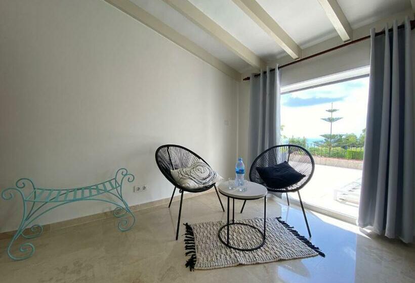 オーシャンビューデラックスルームバルコニー付き, B&b Casa Pedramala