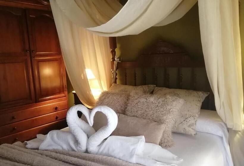 스탠다드 자쿠지 룸, Cal Pons