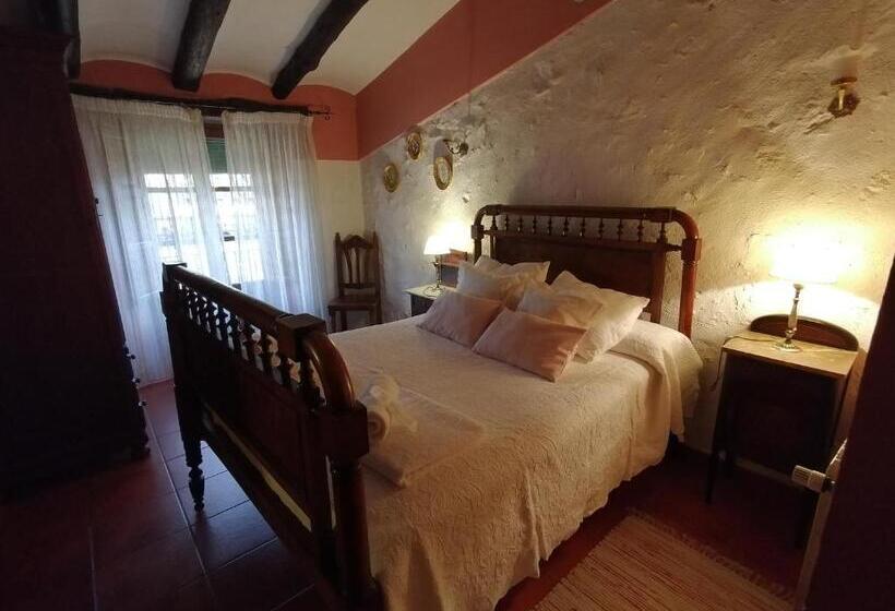 발코니가 있는 4인용 스탠다드 룸, Cal Pons