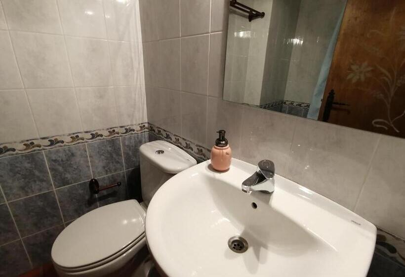 스탠다드 룸, Cal Pons