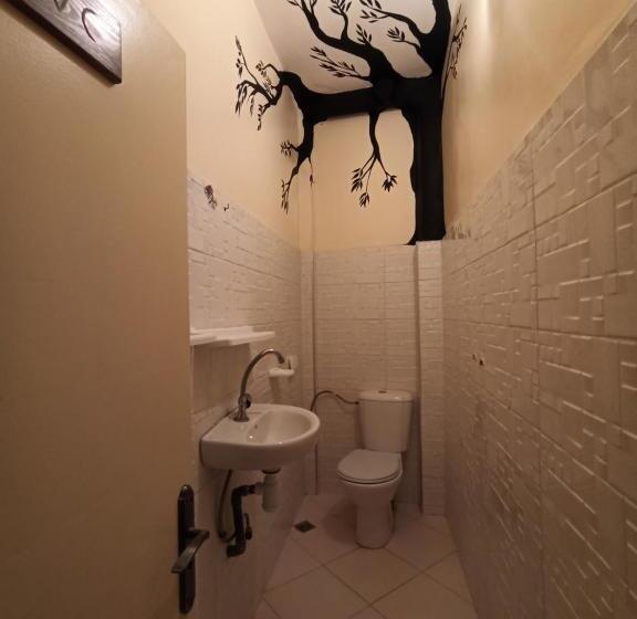 سرير فى غرفة مشتركه, Happy Surf Hostel