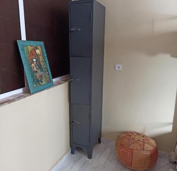 سرير فى غرفة مشتركه, Happy Surf Hostel