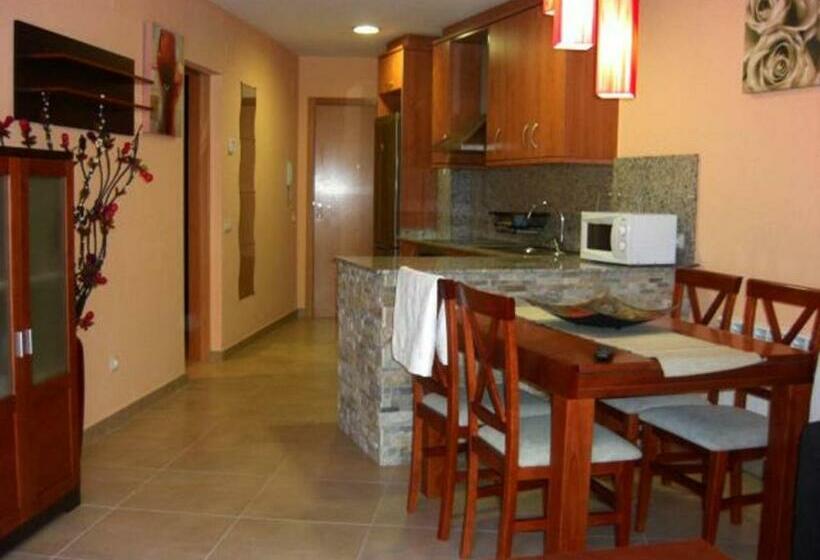 דירת שני חדרים, Cal Ribero