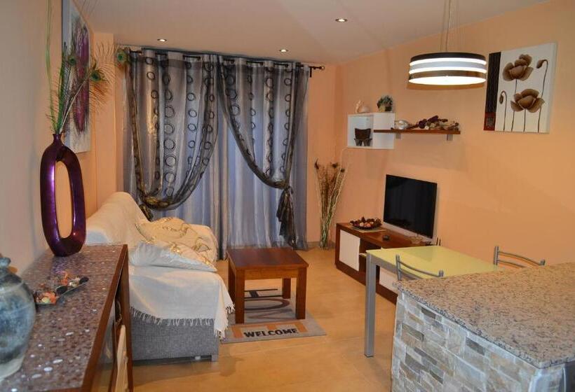 דירת חדר, Cal Ribero