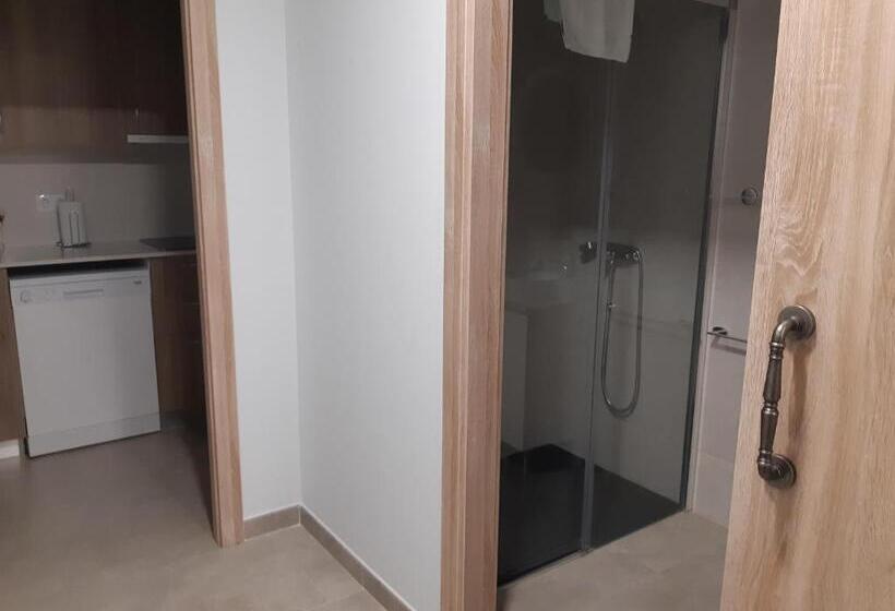 דירת חדר בקומת קרקע, Cal Ribero