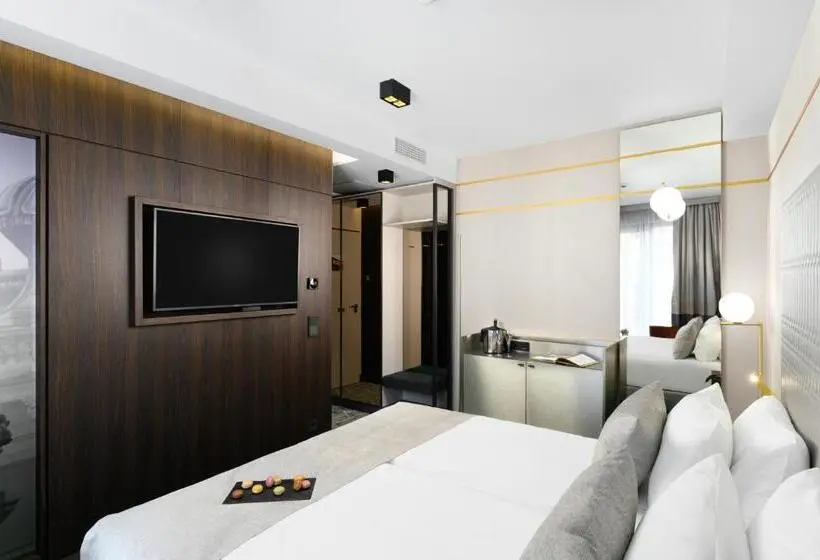 Quarto superior, Emerald