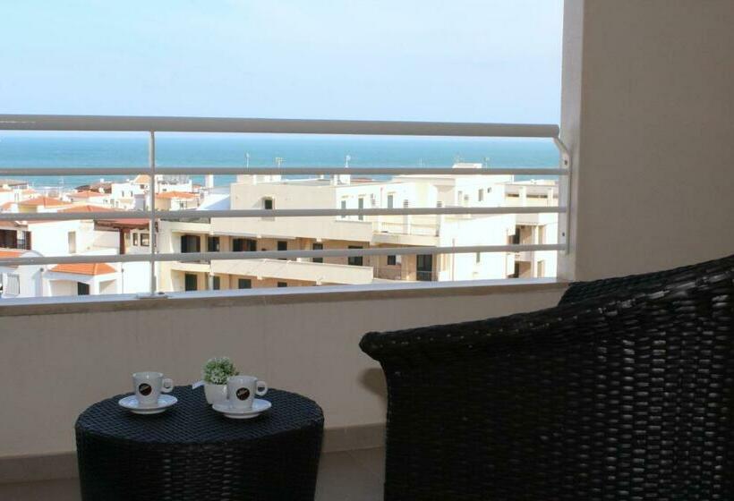 اتاق استاندارد با بالکن و چشم‌انداز دریا, Navicri B&b