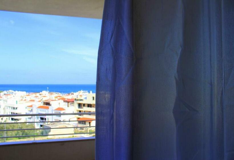 اتاق استاندارد با بالکن و چشم‌انداز دریا, Navicri B&b