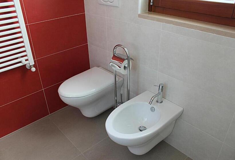 اتاق لوکس, Navicri B&b