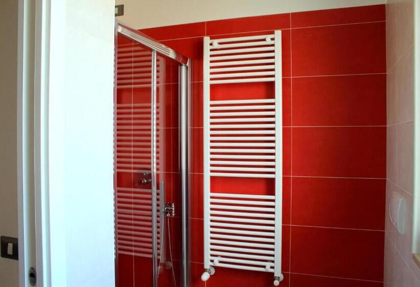 اتاق لوکس, Navicri B&b