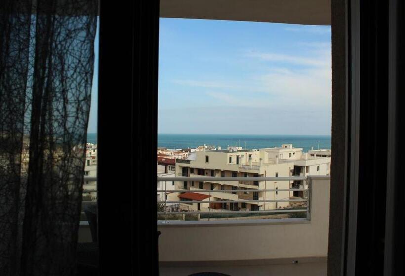 اتاق لوکس, Navicri B&b