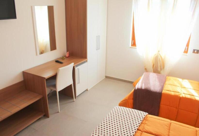 Трехместный Номер Комфорт, Navicri B&b