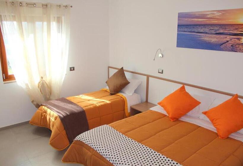 اتاق راحتی سه تخته, Navicri B&b