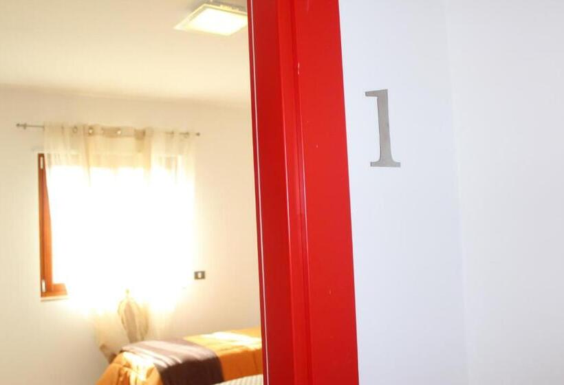 اتاق راحتی سه تخته, Navicri B&b