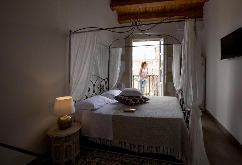 Deluxe Suite, Ortigia Boutique Palace