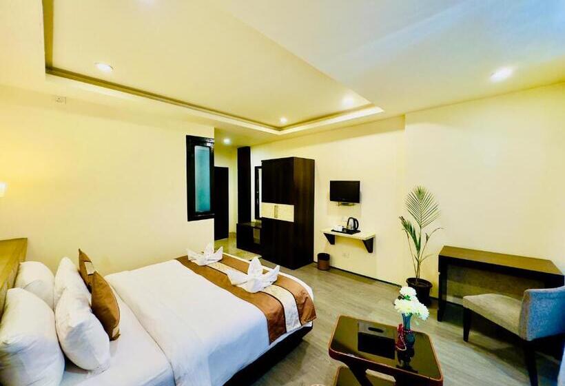 غرفة ديلوكس, Tara Palace Resort And Spa