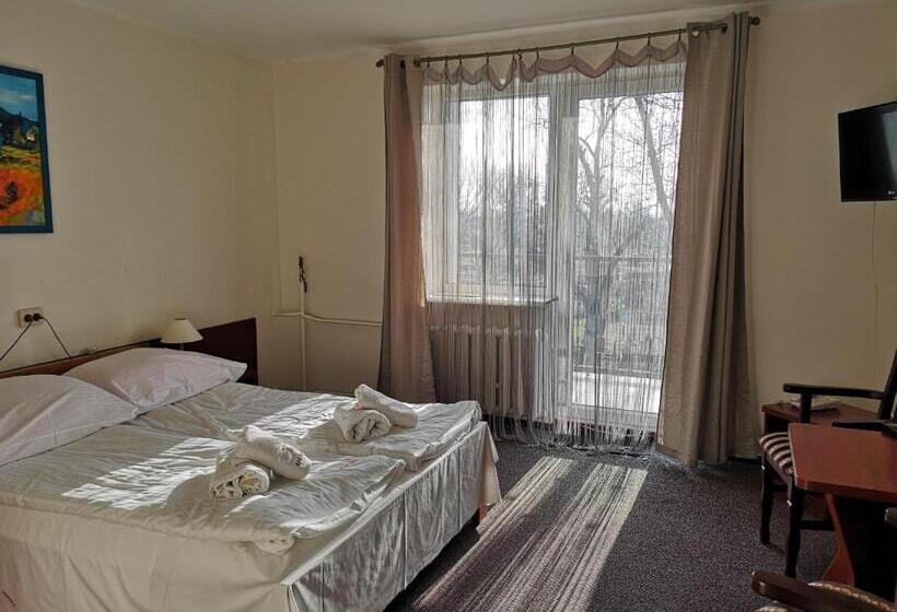 اتاق استاندارد, Kakadu