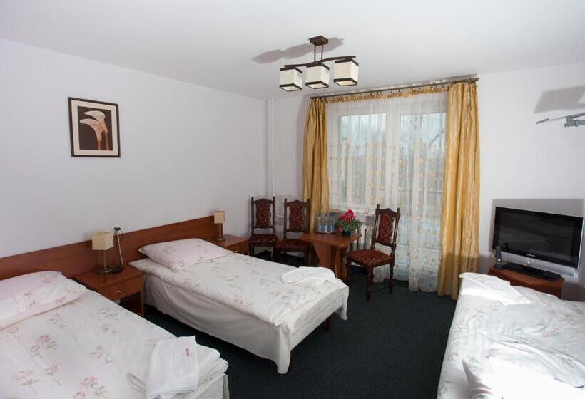 اتاق استاندارد سه نفره, Kakadu