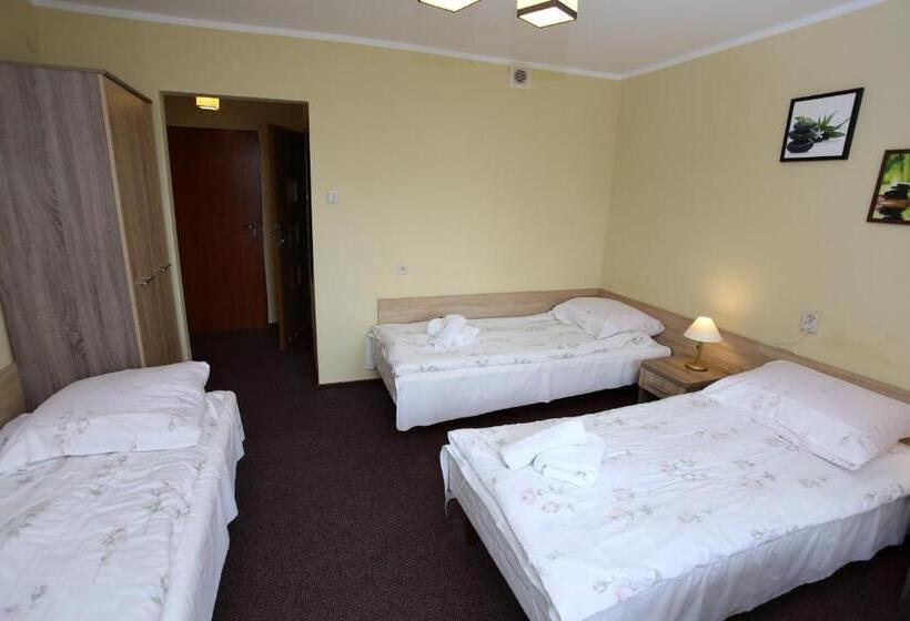 اتاق استاندارد سه نفره, Kakadu