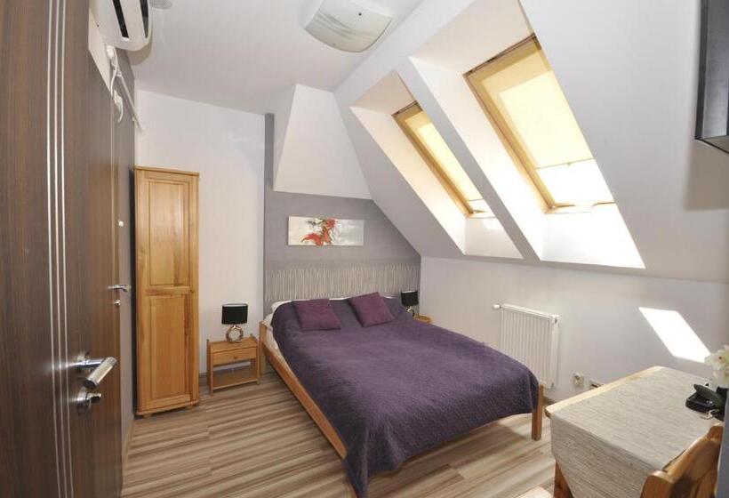 Номер Стандарт, Pokoje Zygmuntowska