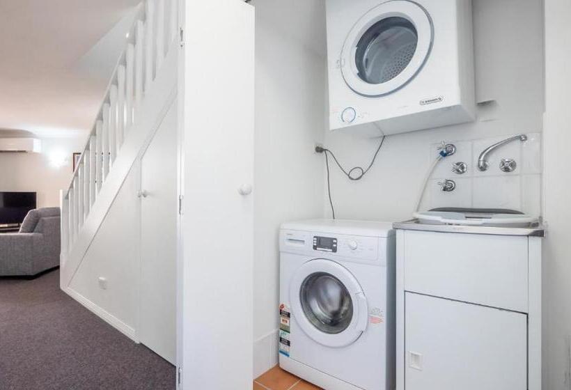 Апартаменты 2 Спальни, Burleigh On The Beach