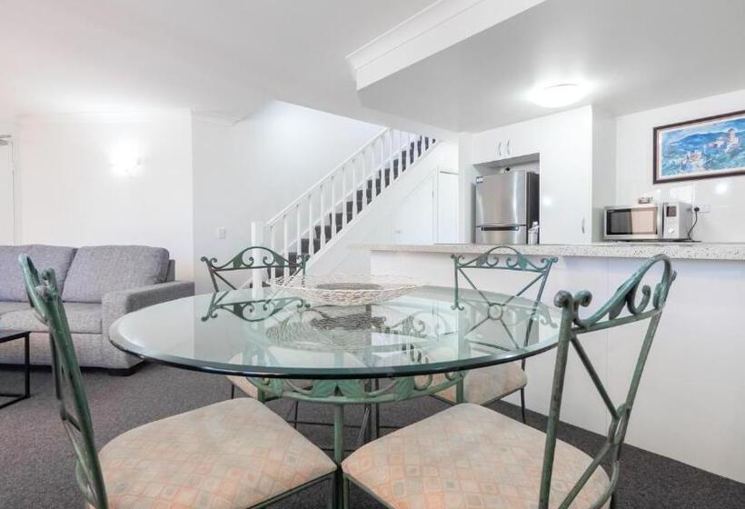 Апартаменты 2 Спальни, Burleigh On The Beach