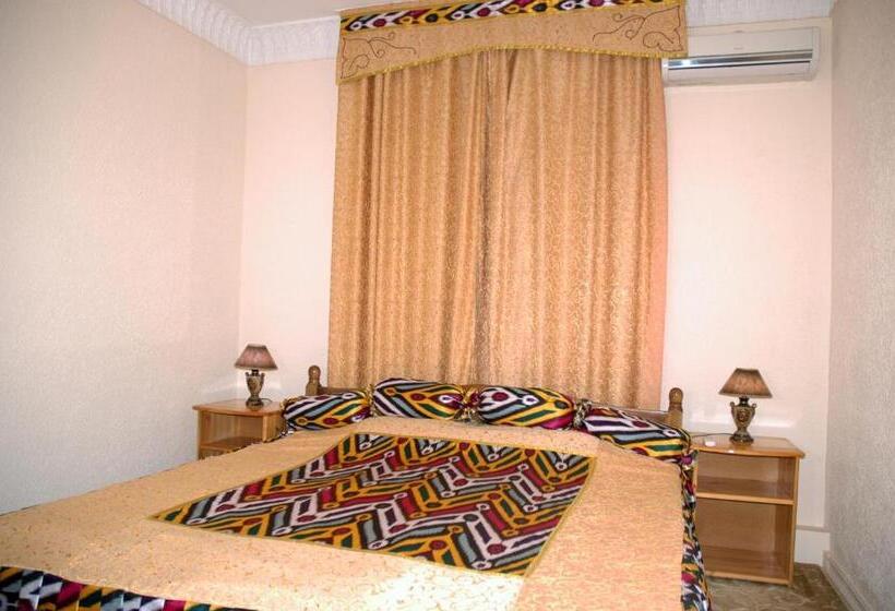 غرفة قياسية, Caravan Serail