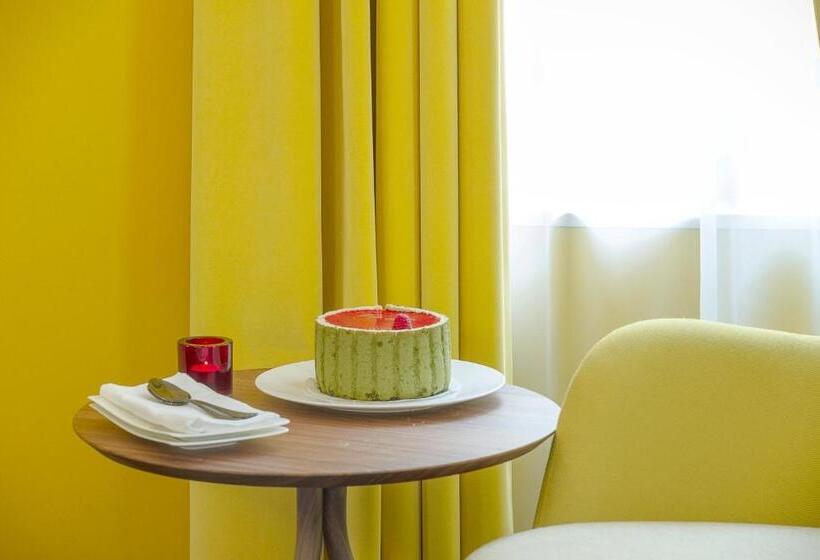 سوییت, Dupondsmith