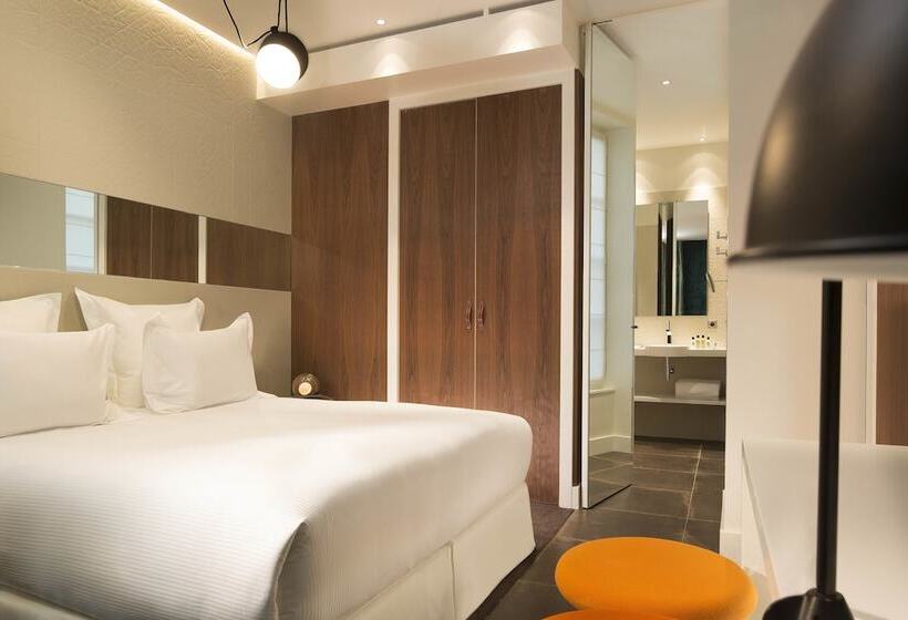 آپارتمان 2 خوابه, Dupondsmith