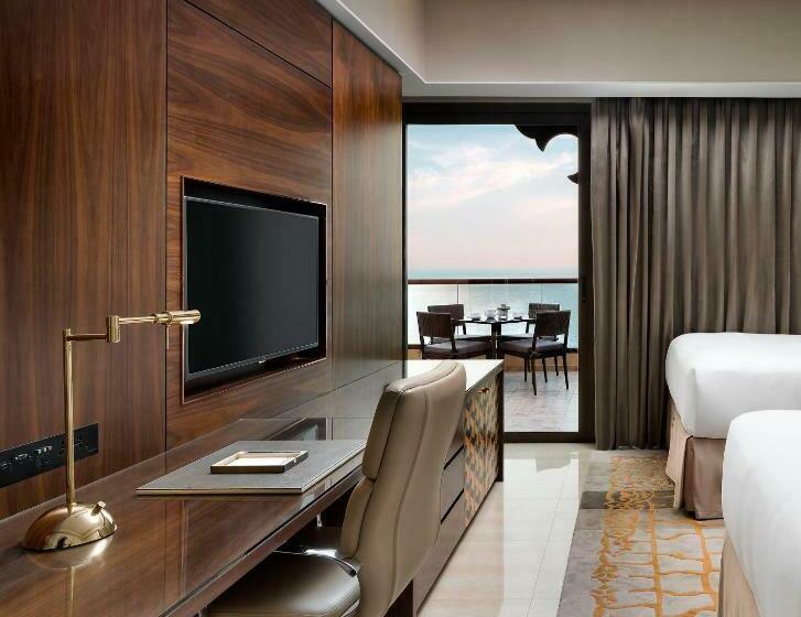 디럭스 룸 바다 전망, Fairmont Ajman