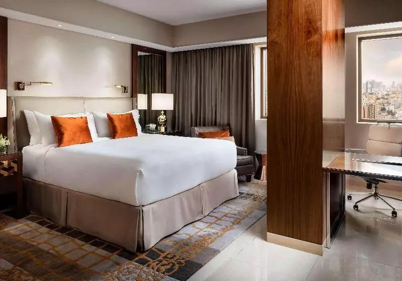 اتاق استاندارد با تخت بزرگ, Fairmont Ajman