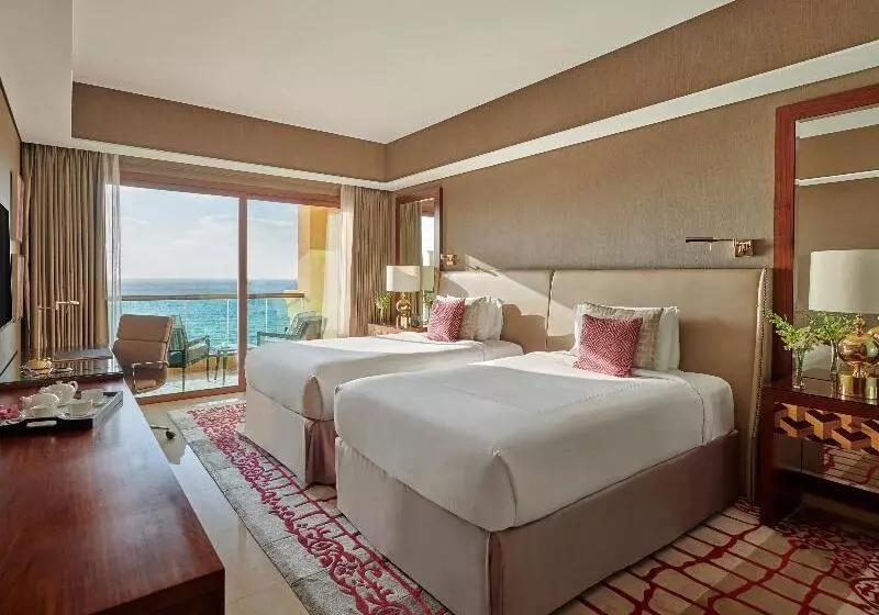 اتاق لوکس خانوادگی, Fairmont Ajman