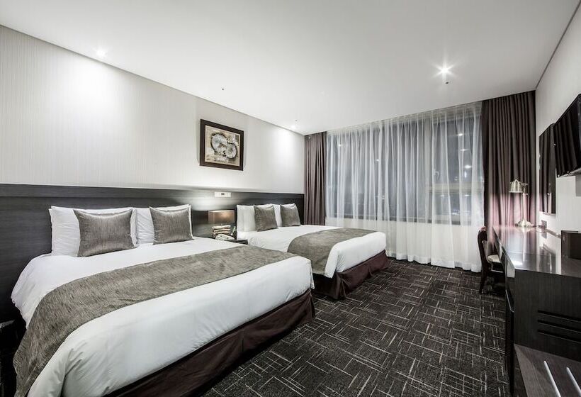 Семейный Номер, Golden Seoul