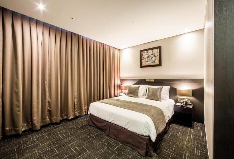 Номер Стандарт, Golden Seoul