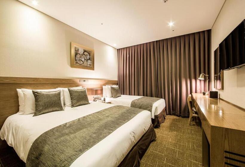 Номер Deluxe, Golden Seoul