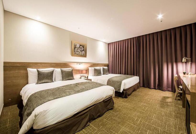 Семейный Номер, Golden Seoul