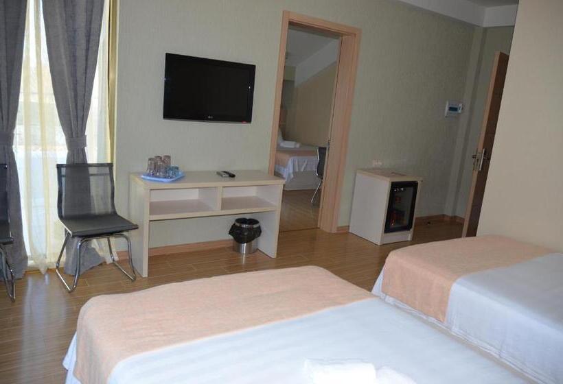 اتاق استاندارد چهار تخته, Legacy