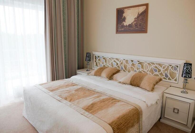 اتاق استاندارد با بالکن, Noorus Spa