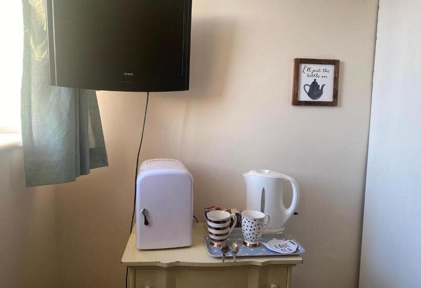 חדר קלאסי, The Hurstmere