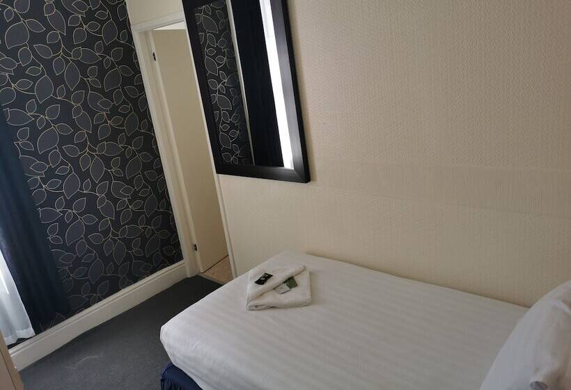 חדר סטנדרט יחיד, The Oxford