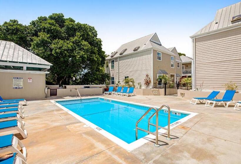 2ベッドルームアパートメント, Casa Cubana @ Duval Square R14