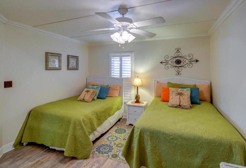 شقة غرفتين, Palm Tree Escape