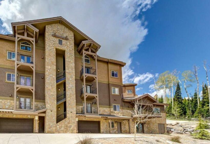 דירת חדר, White Bear #b12   Heavenly Bear At White Bear