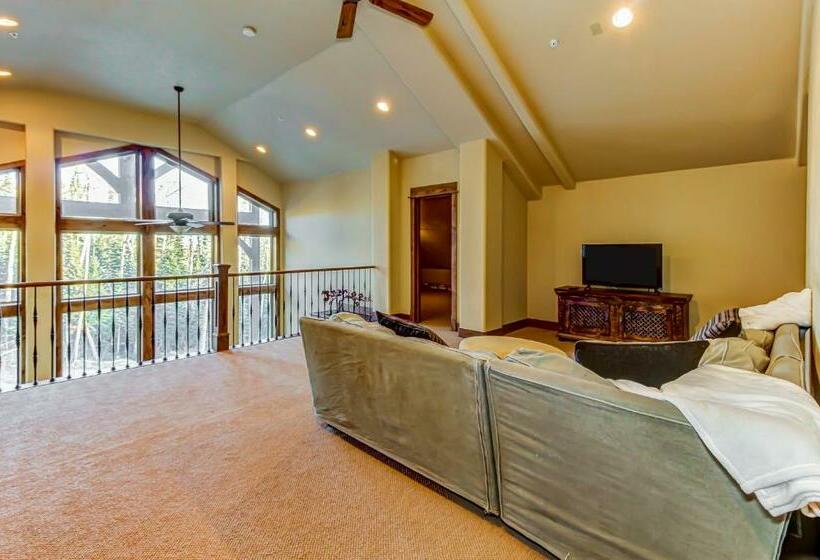 דירת חדר, White Bear #b12   Heavenly Bear At White Bear