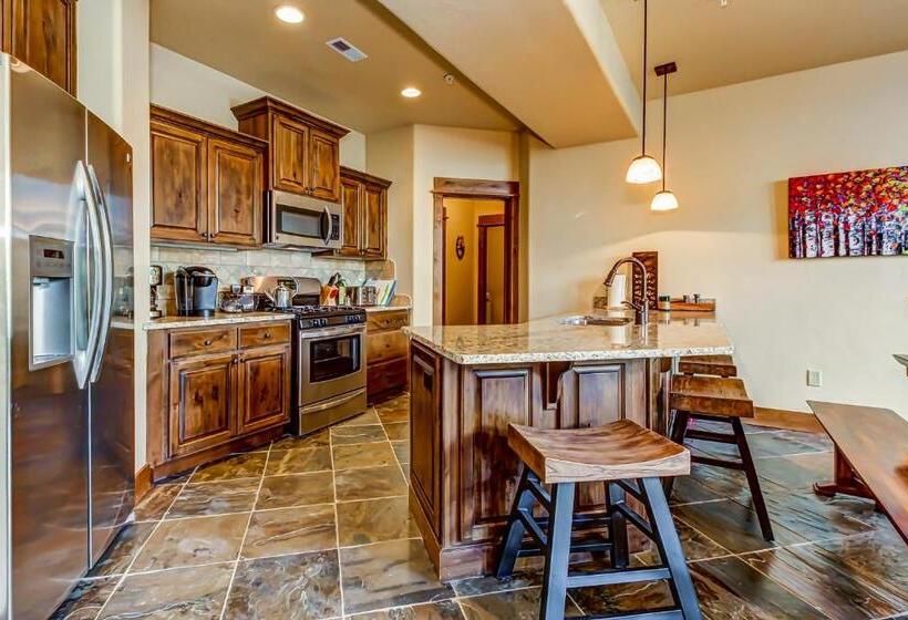 דירת חדר, White Bear #b12   Heavenly Bear At White Bear