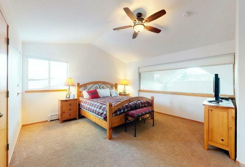 침실 3개 아파트, Wildernest Gore Trail Condo