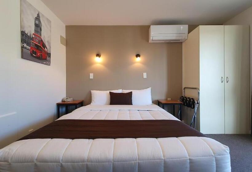 استودیوی استاندارد, Airways Motel