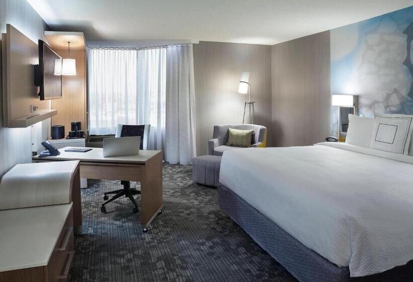 带大床的标准间, Courtyard By Marriott Toronto Northeast/markham